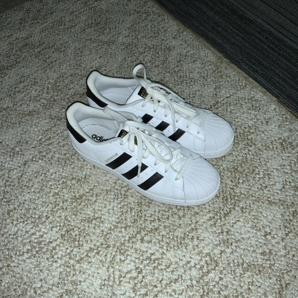 Adidas Superstar womens